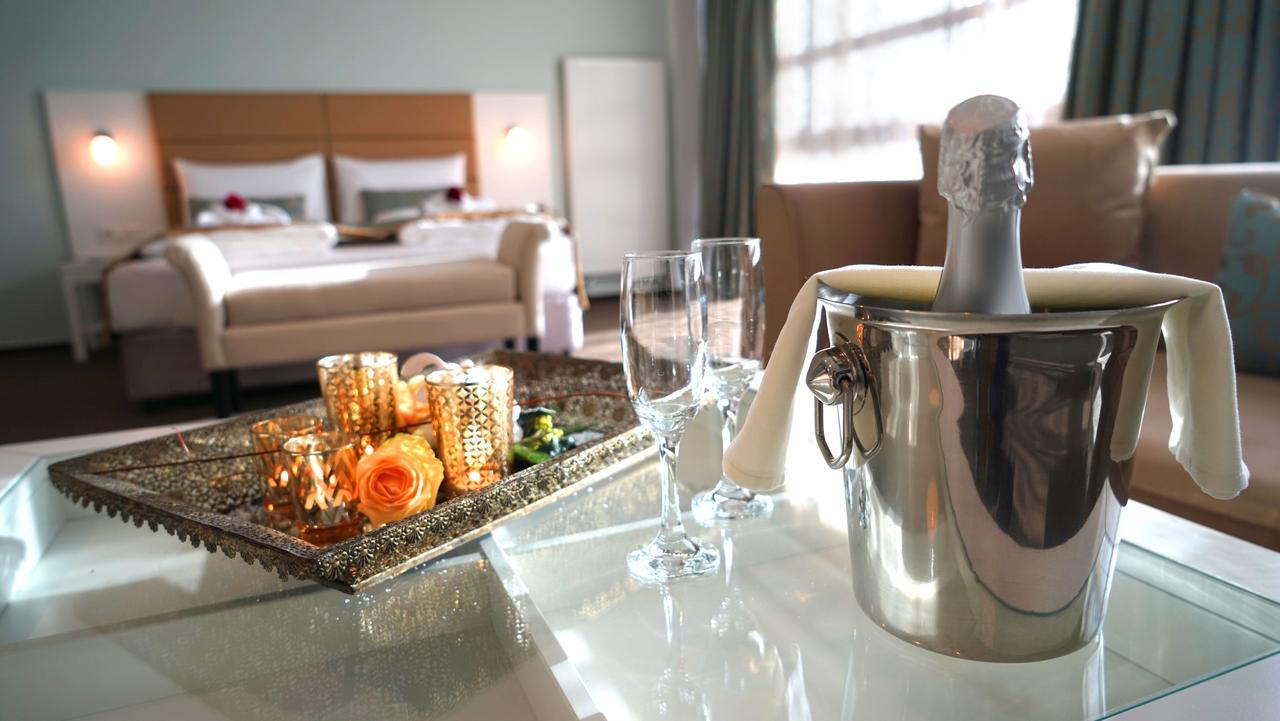 Hotel Class ハンブルク エクステリア 写真
